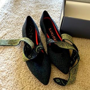 Rothy’s NIB merino wool Mary Jane collection